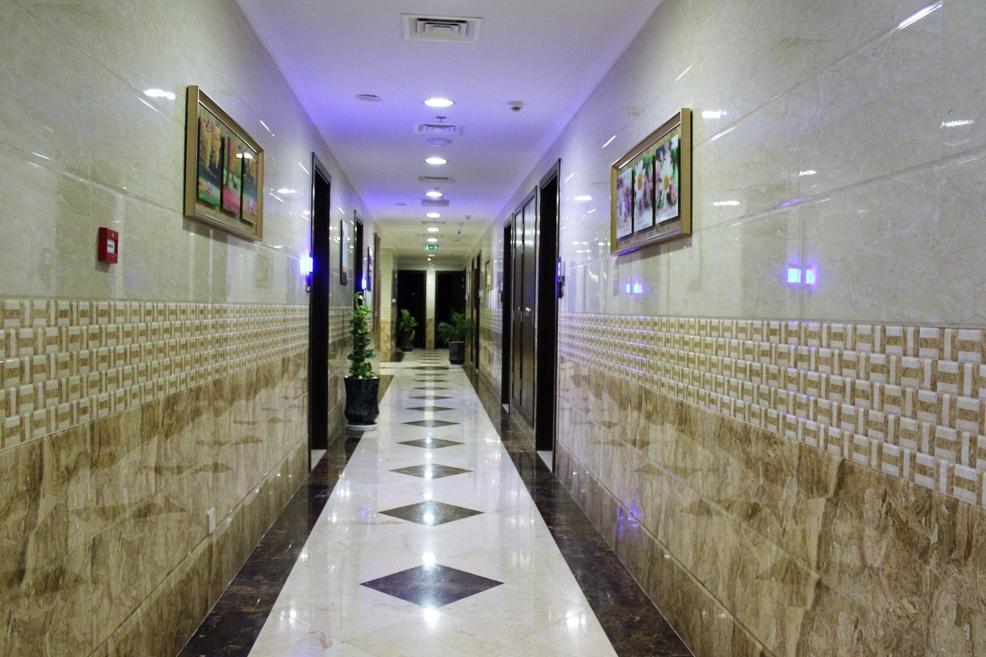 Naif Fort Hotel ดูไบ ภายนอก รูปภาพ