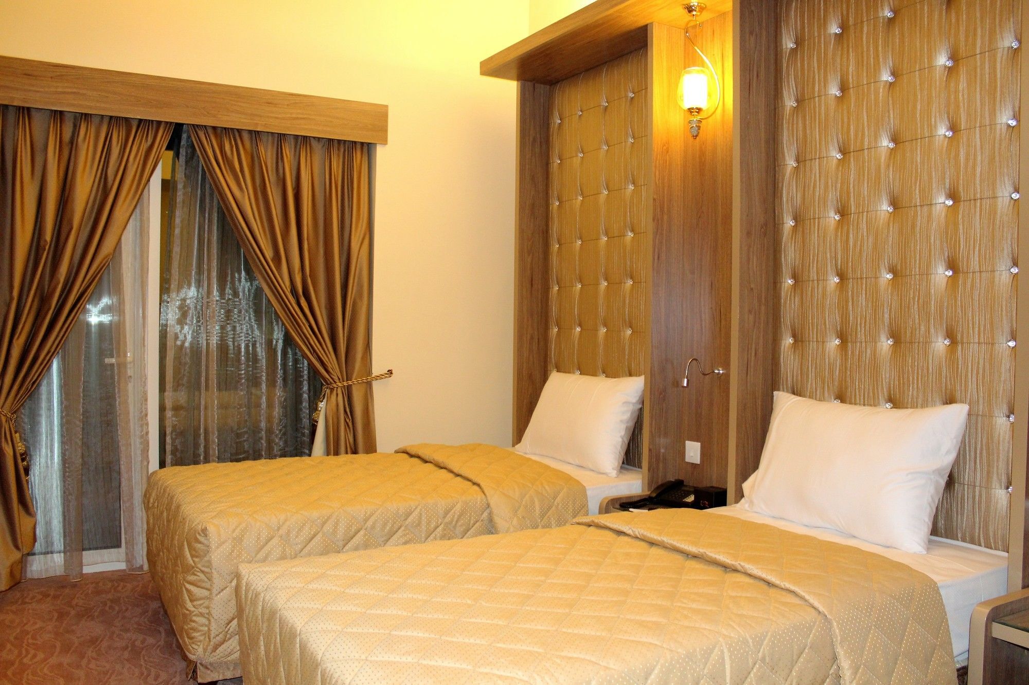 Naif Fort Hotel ดูไบ ภายนอก รูปภาพ